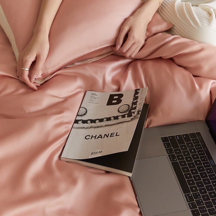 91家纺网 家纺一手货源 找家纺 咏绒家纺工厂店 2025新款60S奥地利兰精天丝轻奢四件套系列（风格二） 芝芝淘淘-极地白