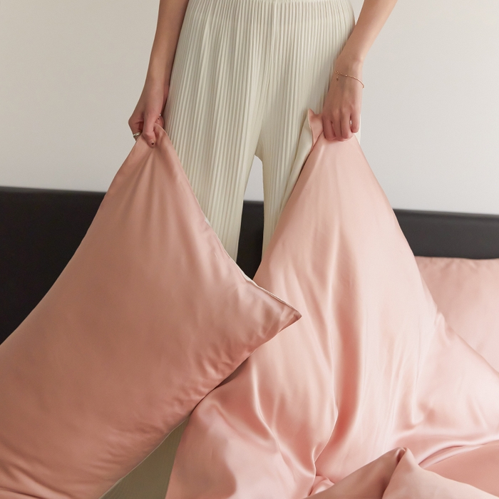 91家纺网 家纺一手货源 找家纺 咏绒家纺工厂店 2025新款60S奥地利兰精天丝轻奢四件套系列（风格二） 芝芝淘淘-极地白