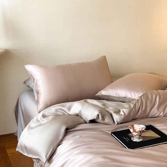 91家纺网 家纺一手货源 找家纺 咏绒家纺工厂店 2025新款60S奥地利兰精天丝轻奢系列（风格三） 夜影凝香-霜华银