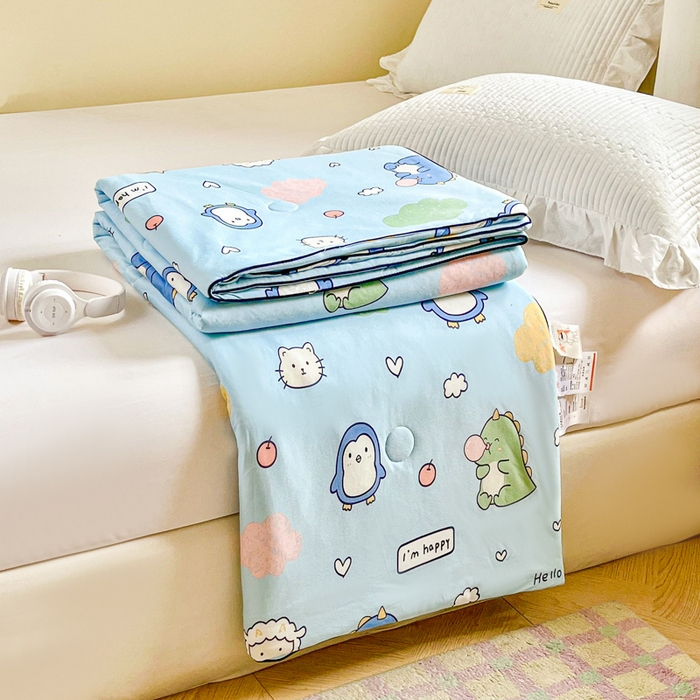 91家纺网 家纺一手货源 找家纺  （不断货 提供买家秀）2025年新款A类母婴级宝宝被子豆豆绒牛奶针织棉被子儿童豆豆被大豆被春秋被 云朵企鹅