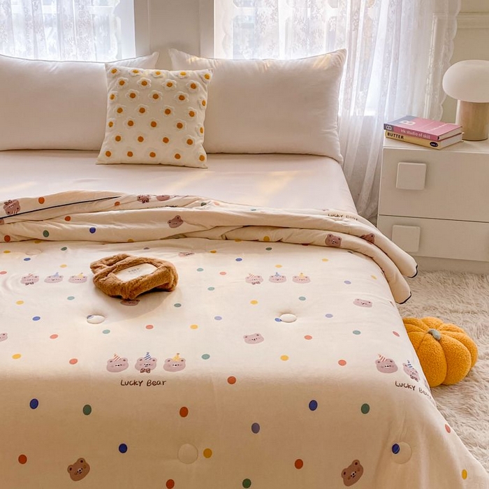 91家纺网 家纺一手货源 找家纺  （不断货 提供买家秀）2025年新款A类母婴级宝宝被子豆豆绒牛奶针织棉被子儿童豆豆被大豆被春秋被 波点小熊