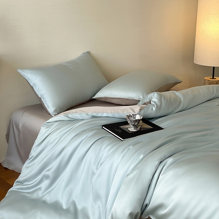 91家纺网 家纺一手货源 找家纺 咏绒家纺工厂店 2025新款60S奥地利兰精天丝轻奢系列（风格三） 映霜蓝-霜华银