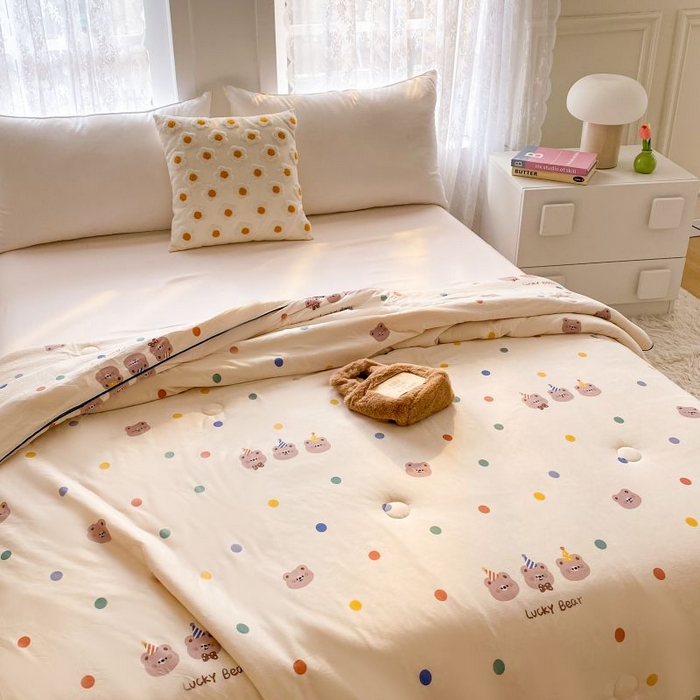 91家纺网 家纺一手货源 找家纺  （不断货 提供买家秀）2025年新款A类母婴级宝宝被子豆豆绒牛奶针织棉被子儿童豆豆被大豆被春秋被 波点小熊