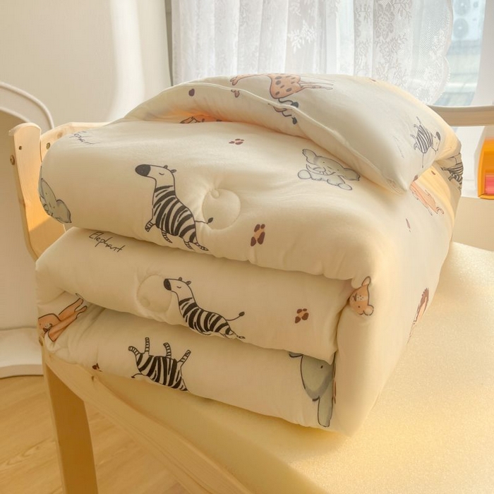 91家纺网 家纺一手货源 找家纺  （不断货 提供买家秀）2025年新款A类母婴级宝宝被子豆豆绒牛奶针织棉被子儿童豆豆被大豆被春秋被 动物乐园