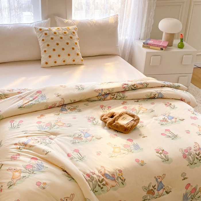 91家纺网 家纺一手货源 找家纺  （不断货 提供买家秀）2025年新款A类母婴级宝宝被子豆豆绒牛奶针织棉被子儿童豆豆被大豆被春秋被 嗨皮兔