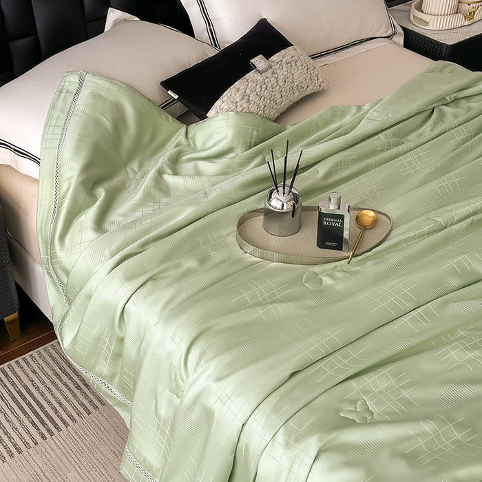 91家纺网 家纺一手货源 找家纺 蜜柚 2025新款卡伦50s莱赛尔天丝提花工艺夏被夏凉被空调被 卡伦绿