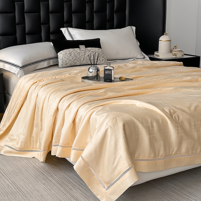 91家纺网 家纺一手货源 找家纺 蜜柚 2025新款卡伦50s莱赛尔天丝提花工艺夏被夏凉被空调被 卡伦金