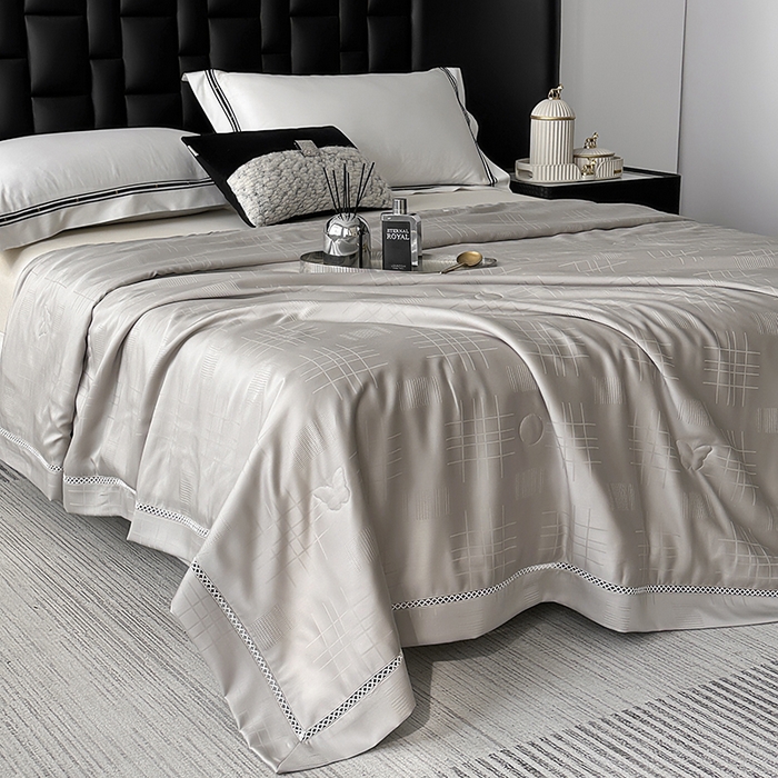 91家纺网 家纺一手货源 找家纺 蜜柚 2025新款卡伦50s莱赛尔天丝提花工艺夏被夏凉被空调被 卡伦灰