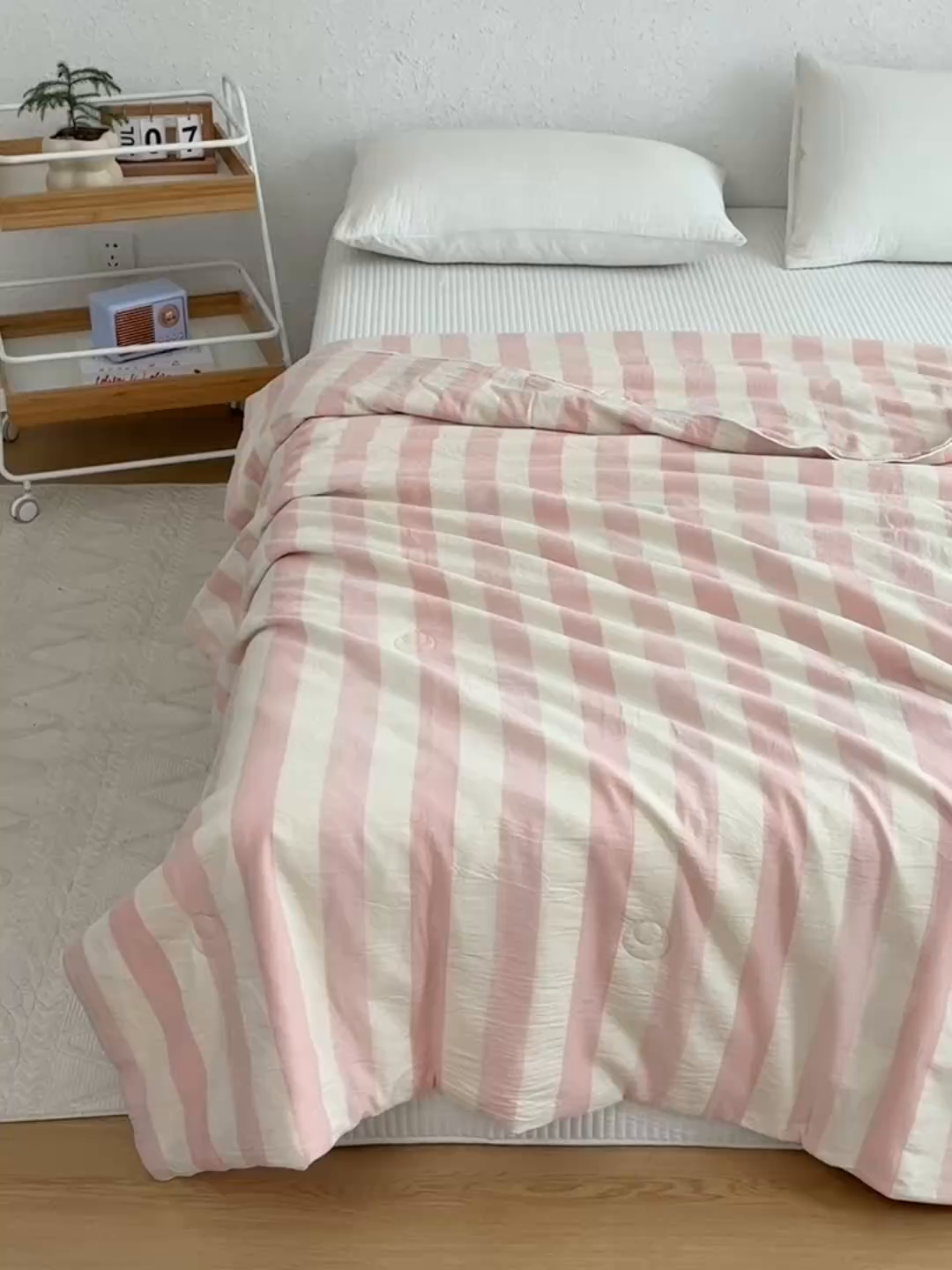 91家纺网 家纺一手货源 找家纺 蜜柚 2025春夏新品简韵A类全棉纯棉色织水洗提花夏被夏凉被空调被 简韵粉