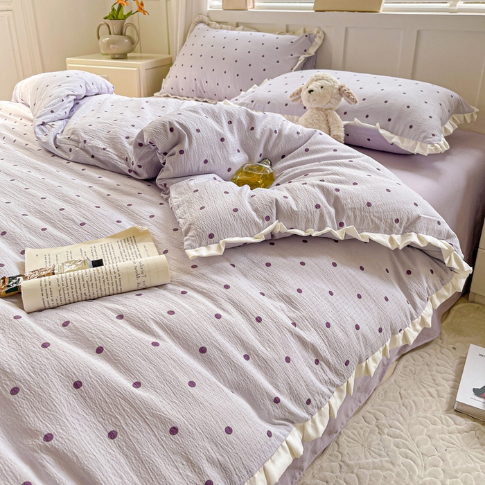 91家纺网 家纺一手货源 找家纺 暖芯优选 2025新款直播热款赫本风花边款针织法式印花吊边床单三件套床笠四件套 波点-紫