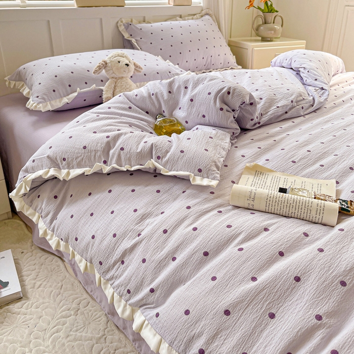91家纺网 家纺一手货源 找家纺 暖芯优选 2025新款直播热款赫本风花边款针织法式印花吊边床单三件套床笠四件套 波点-紫