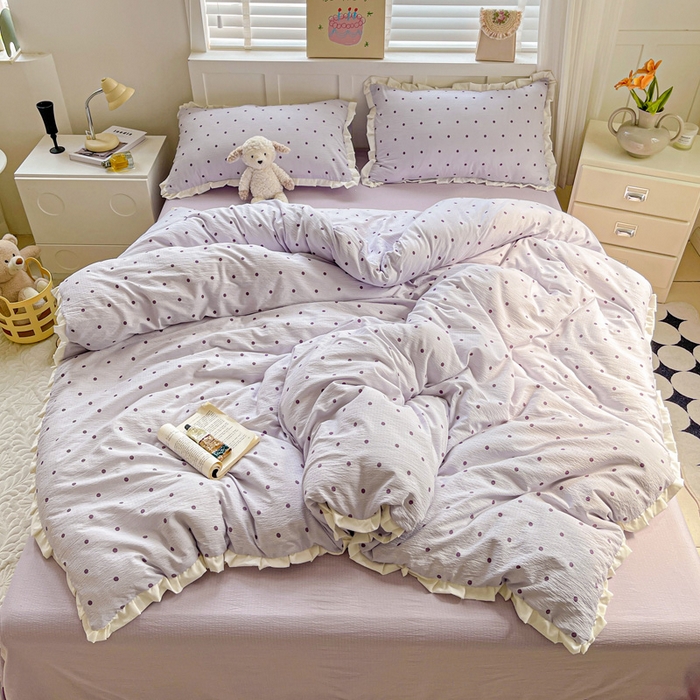 91家纺网 家纺一手货源 找家纺 暖芯优选 2025新款直播热款赫本风花边款针织法式印花吊边床单三件套床笠四件套 波点-紫