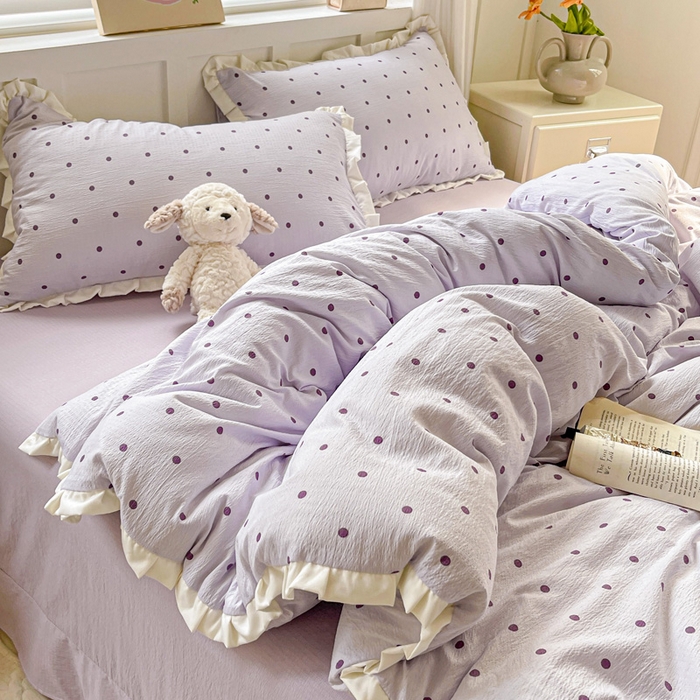 91家纺网 家纺一手货源 找家纺 暖芯优选 2025新款直播热款赫本风花边款针织法式印花吊边床单三件套床笠四件套 波点-紫