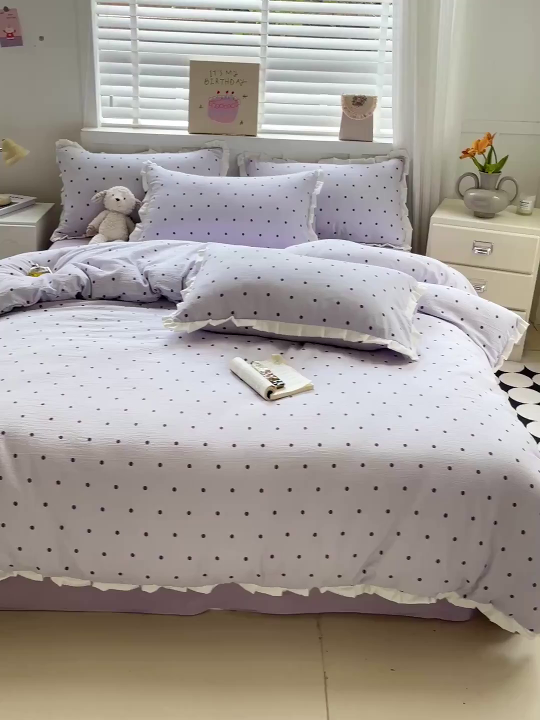 91家纺网 家纺一手货源 找家纺 暖芯优选 2025新款直播热款赫本风花边款针织法式印花吊边床单三件套床笠四件套 波点-紫