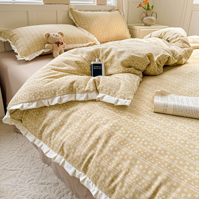 91家纺网 家纺一手货源 找家纺 暖芯优选 2025新款直播热款赫本风花边款针织法式印花吊边床单三件套床笠四件套 莫奈