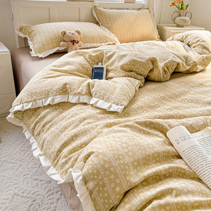 91家纺网 家纺一手货源 找家纺 暖芯优选 2025新款直播热款赫本风花边款针织法式印花吊边床单三件套床笠四件套 莫奈