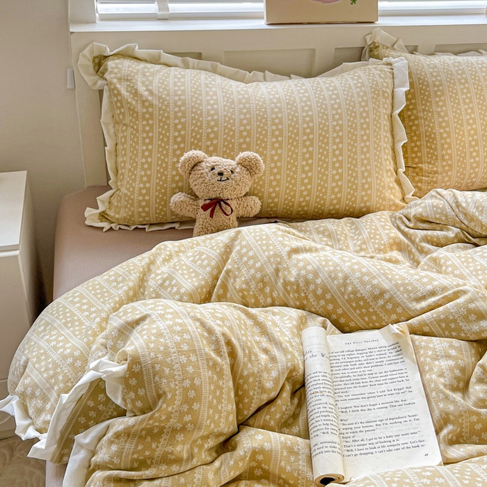 91家纺网 家纺一手货源 找家纺 暖芯优选 2025新款直播热款赫本风花边款针织法式印花吊边床单三件套床笠四件套 莫奈