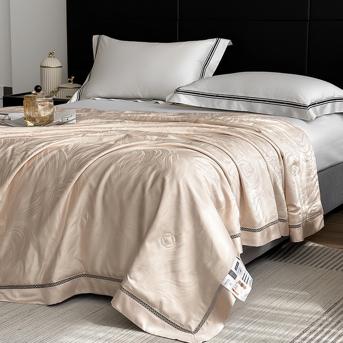 91家纺网 家纺一手货源 找家纺 （总）蜜柚 2025春夏新品蒂芙尼100S天丝银丝大提花夏被夏凉被空调被