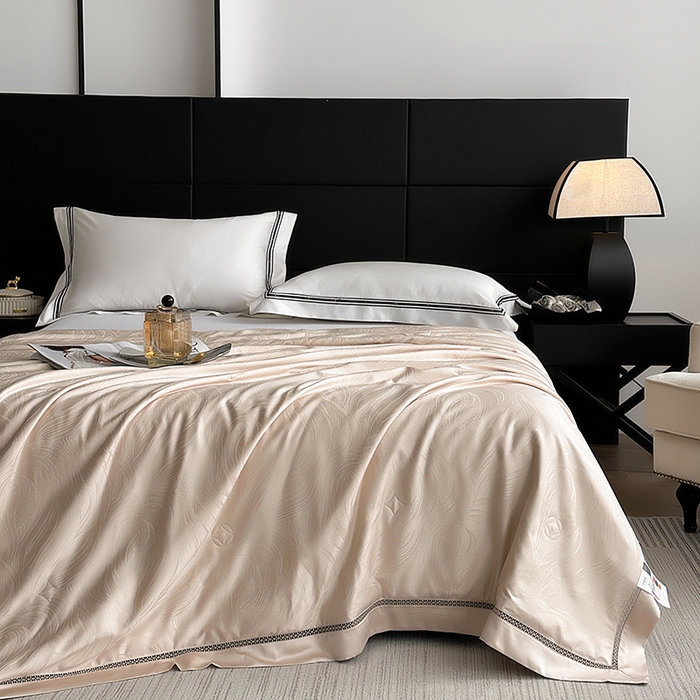 91家纺网 家纺一手货源 找家纺 （总）蜜柚 2025春夏新品蒂芙尼100S天丝银丝大提花夏被夏凉被空调被