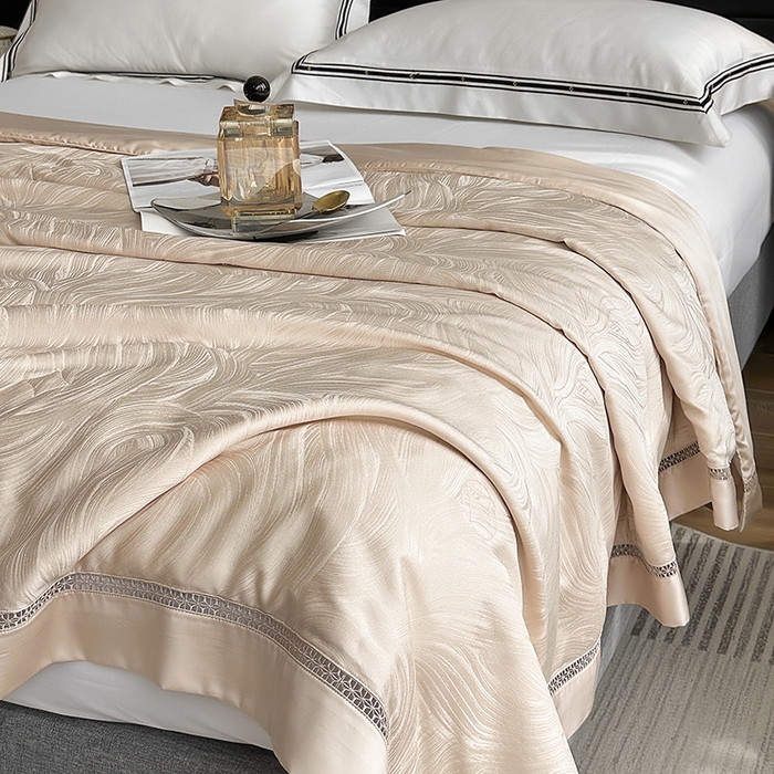 91家纺网 家纺一手货源 找家纺 （总）蜜柚 2025春夏新品蒂芙尼100S天丝银丝大提花夏被夏凉被空调被