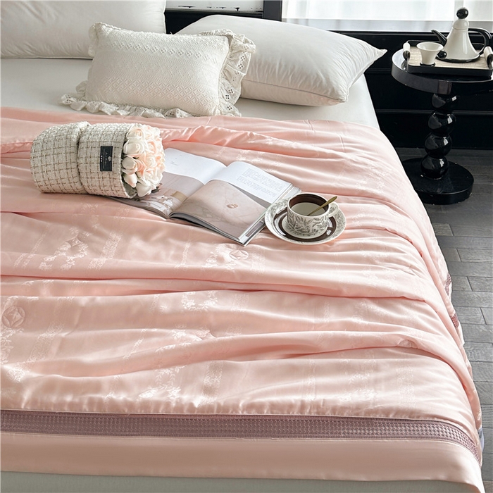 91家纺网 家纺一手货源 找家纺 蜜柚 2025新款维纳斯系列-LF奥地利兰精天丝大提花Naia夏被夏凉被空调被 维纳斯粉