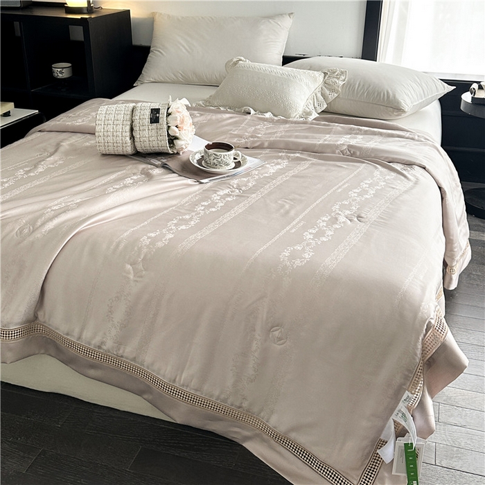 91家纺网 家纺一手货源 找家纺 蜜柚 2025新款维纳斯系列-LF奥地利兰精天丝大提花Naia夏被夏凉被空调被 维纳斯咖