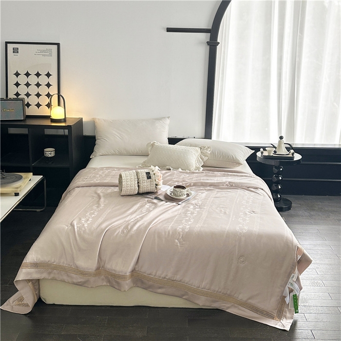 91家纺网 家纺一手货源 找家纺 蜜柚 2025新款维纳斯系列-LF奥地利兰精天丝大提花Naia夏被夏凉被空调被 维纳斯咖