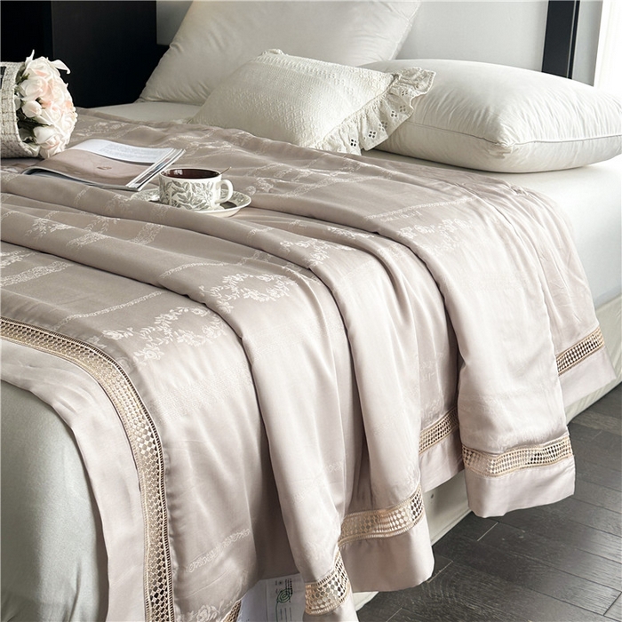 91家纺网 家纺一手货源 找家纺 蜜柚 2025新款维纳斯系列-LF奥地利兰精天丝大提花Naia夏被夏凉被空调被 维纳斯咖