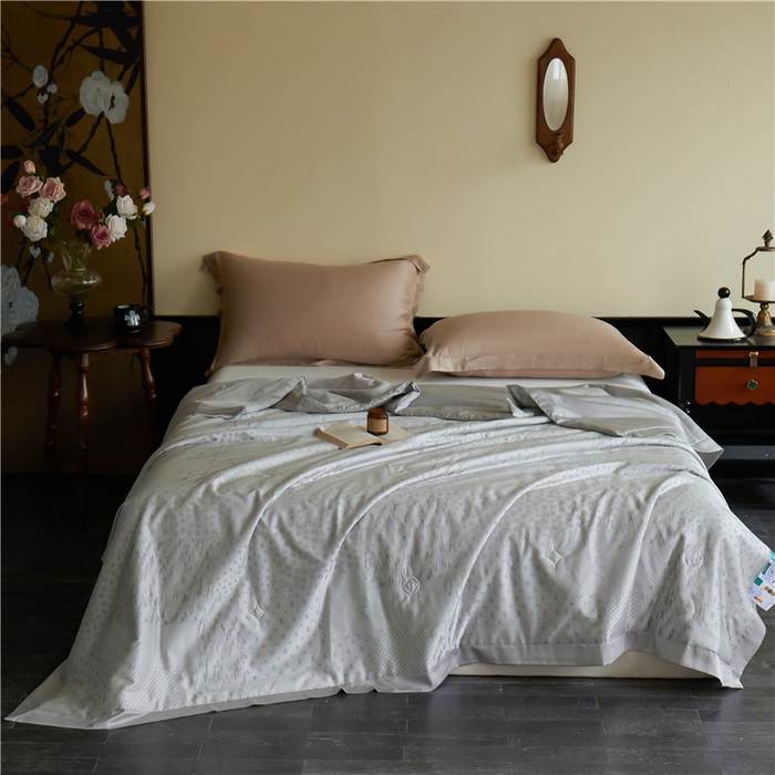 91家纺网 家纺一手货源 找家纺 蜜柚 2025春夏新品魅影A类兰精天丝棉高精密色织大提花夏被夏凉被空调被 闪耀极光