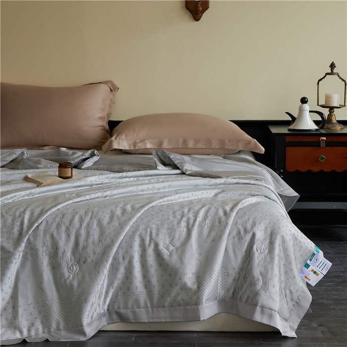 91家纺网 家纺一手货源 找家纺 蜜柚 2025春夏新品魅影A类兰精天丝棉高精密色织大提花夏被夏凉被空调被 闪耀极光