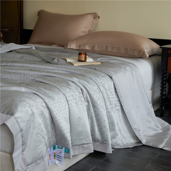 91家纺网 家纺一手货源 找家纺 蜜柚 2025春夏新品魅影A类兰精天丝棉高精密色织大提花夏被夏凉被空调被 闪耀极光