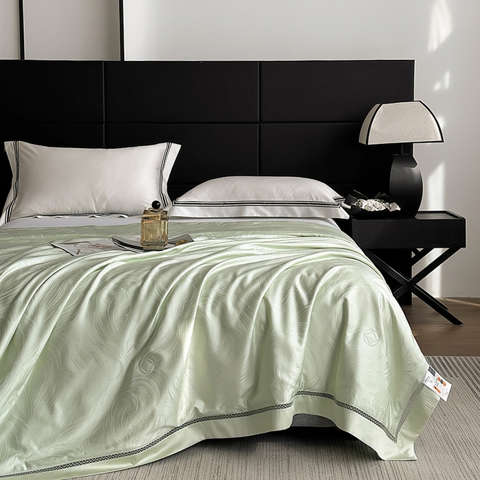 91家纺网 家纺一手货源 找家纺 蜜柚 2025春夏新品蒂芙尼100S天丝银丝大提花夏被夏凉被空调被 蒂芙尼绿