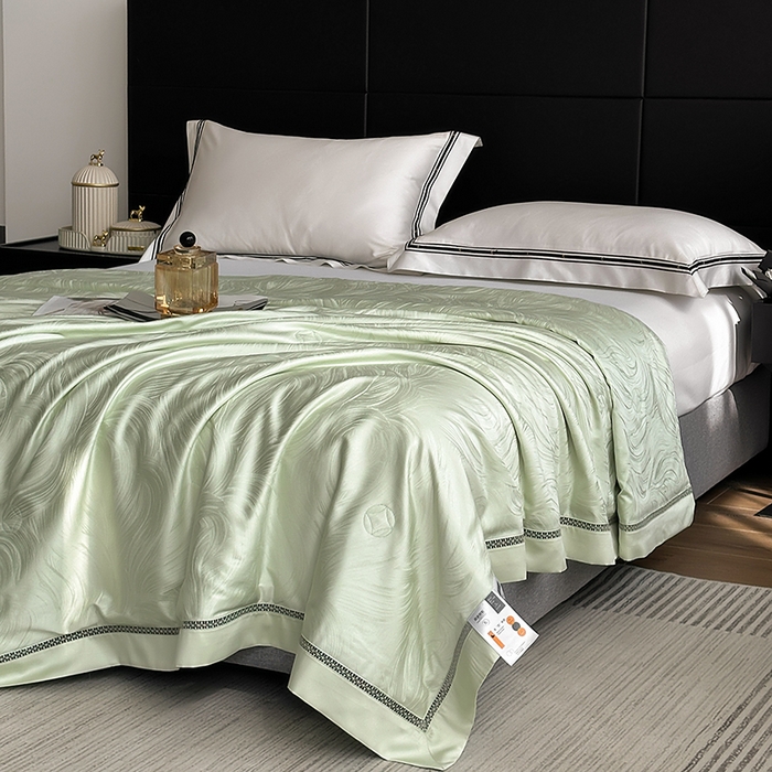 91家纺网 家纺一手货源 找家纺 蜜柚 2025春夏新品蒂芙尼100S天丝银丝大提花夏被夏凉被空调被 蒂芙尼绿