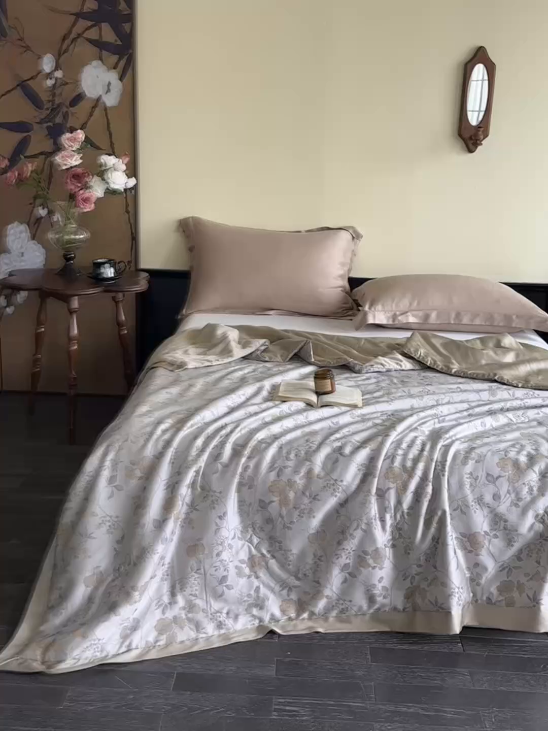 91家纺网 家纺一手货源 找家纺 蜜柚 2025春夏新品魅影A类兰精天丝棉高精密色织大提花夏被夏凉被空调被 曼珠沙华