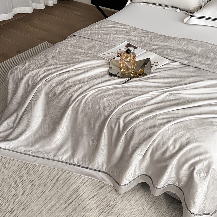 91家纺网 家纺一手货源 找家纺 蜜柚 2025春夏新品蒂芙尼100S天丝银丝大提花夏被夏凉被空调被 蒂芙尼灰