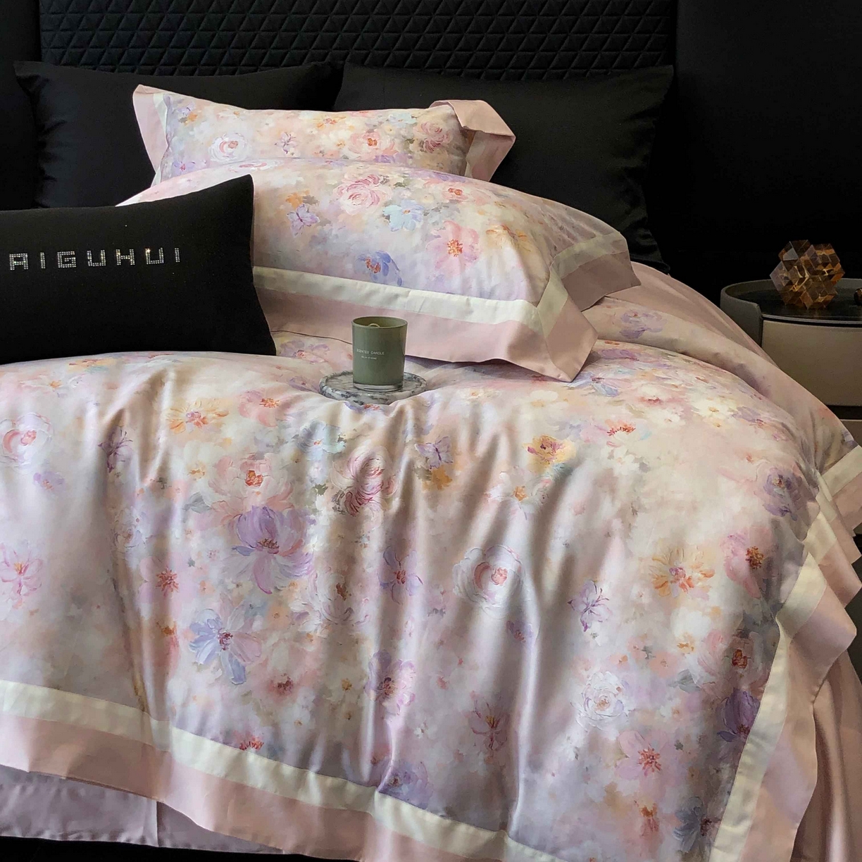 91家纺网 家纺一手货源 找家纺 太古汇家居 2025新款高支高密长绒棉专版数码印花双拼四件套系列-都市新贵【券后不低于378】 生如夏花-玫瑰粉