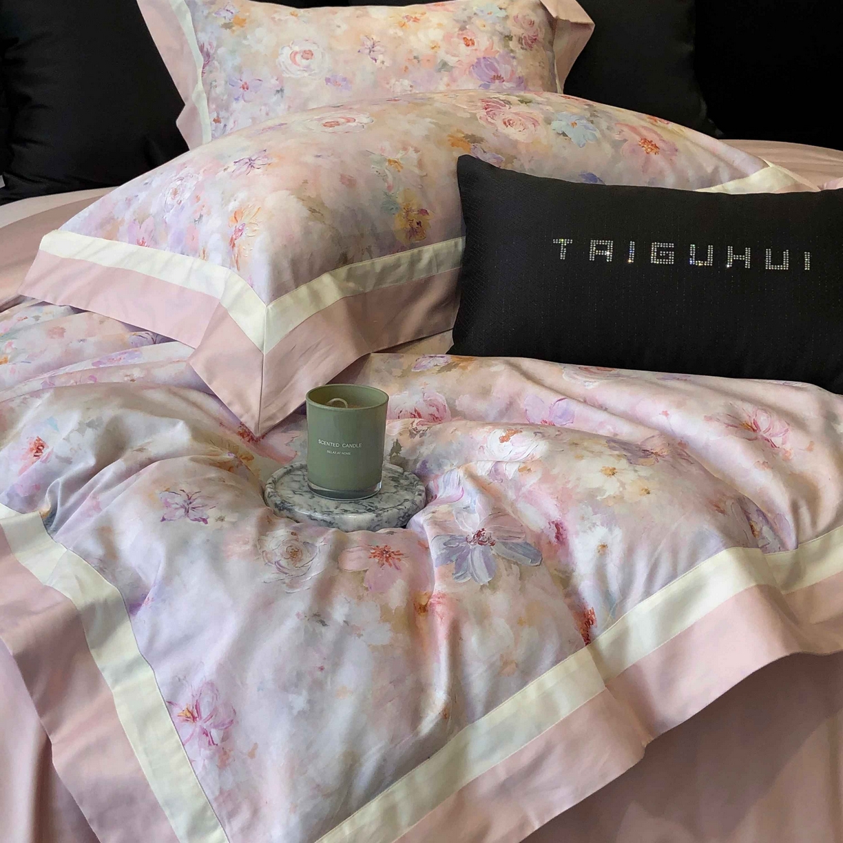 91家纺网 家纺一手货源 找家纺 太古汇家居 2025新款高支高密长绒棉专版数码印花双拼四件套系列-都市新贵【券后不低于378】 生如夏花-玫瑰粉