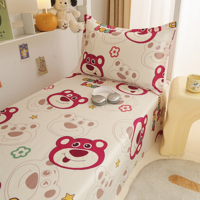 91家纺网 家纺一手货源 找家纺 天之爱 2025新款全棉纯棉印花三件套学生六件套 草莓熊熊