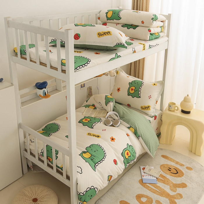 91家纺网 家纺一手货源 找家纺 天之爱 2025新款全棉纯棉印花三件套学生六件套 恐龙宝贝