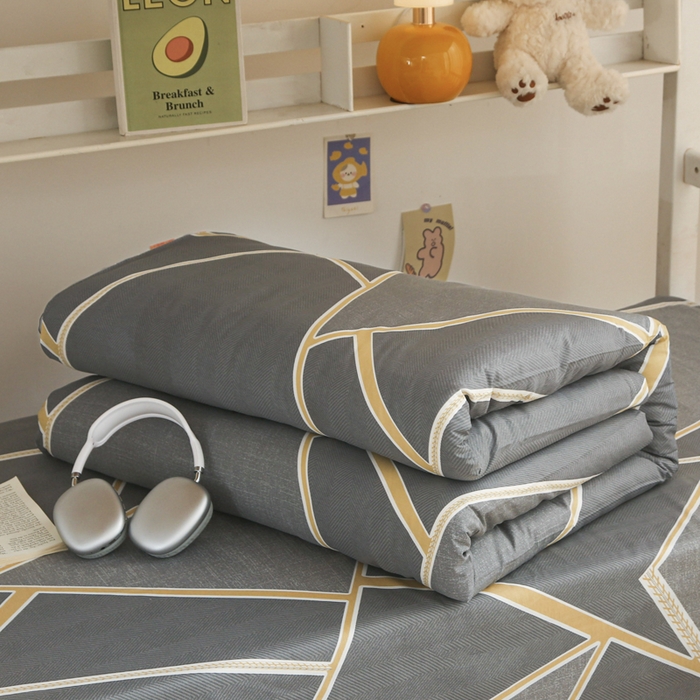 91家纺网 家纺一手货源 找家纺 天之爱 2025新款全棉纯棉印花三件套学生六件套 时尚拼图