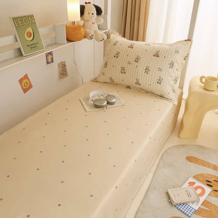 91家纺网 家纺一手货源 找家纺 天之爱 2025新款全棉纯棉印花三件套学生六件套 条纹熊