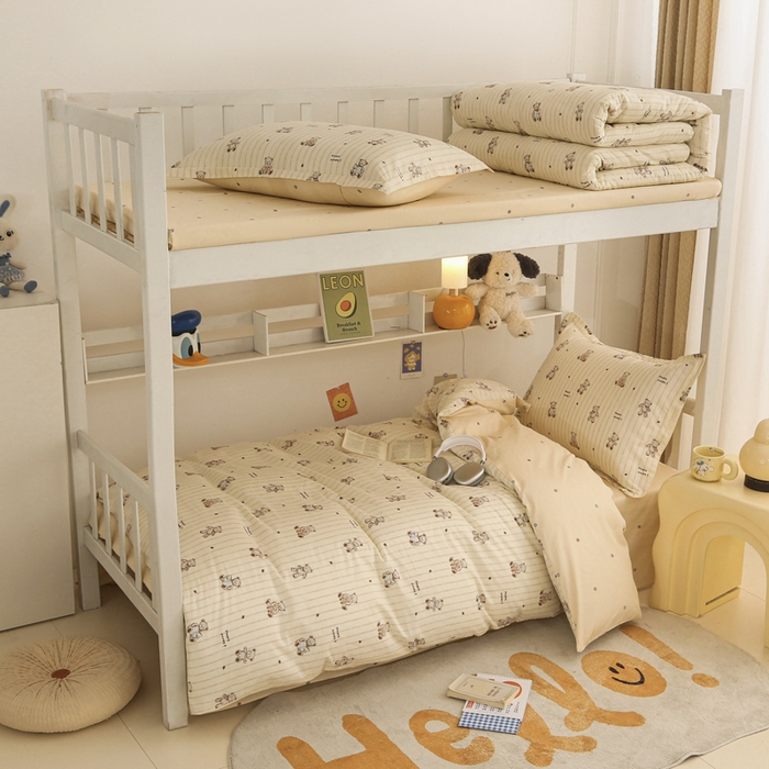 91家纺网 家纺一手货源 找家纺 天之爱 2025新款全棉纯棉印花三件套学生六件套 条纹熊