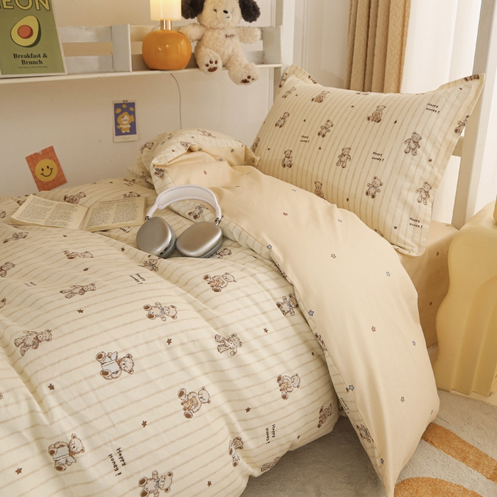 91家纺网 家纺一手货源 找家纺 天之爱 2025新款全棉纯棉印花三件套学生六件套 条纹熊