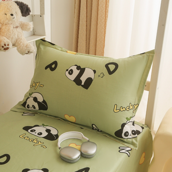 91家纺网 家纺一手货源 找家纺 天之爱 2025新款全棉纯棉印花三件套学生六件套 熊猫宝贝