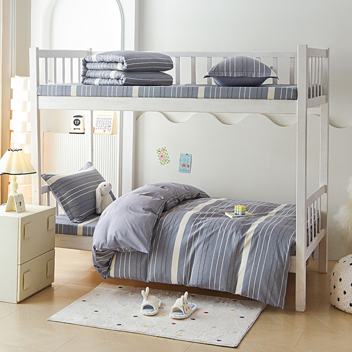 91家纺网 家纺一手货源 找家纺 天之爱 2025新款全棉纯棉印花三件套学生六件套 芬利莱-灰