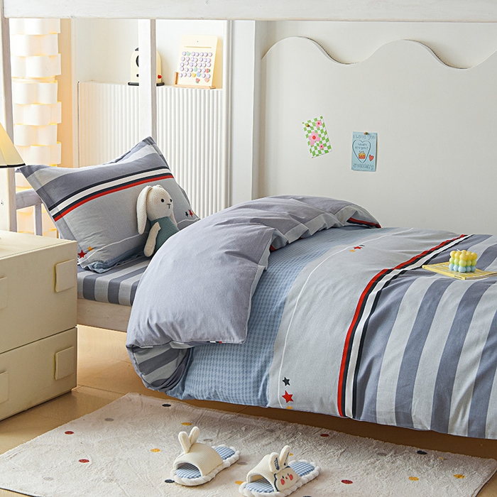 91家纺网 家纺一手货源 找家纺 天之爱 2025新款全棉纯棉印花三件套学生六件套 沐光-灰