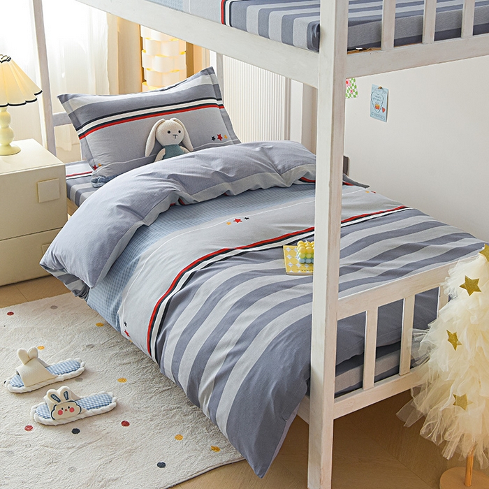 91家纺网 家纺一手货源 找家纺 天之爱 2025新款全棉纯棉印花三件套学生六件套 沐光-灰