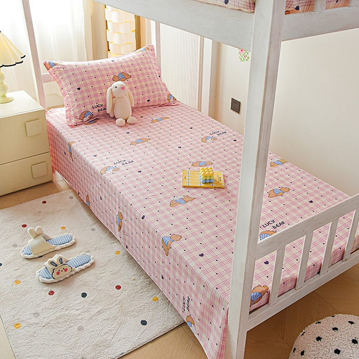 91家纺网 家纺一手货源 找家纺 天之爱 2025新款全棉纯棉印花三件套学生六件套 趴趴熊