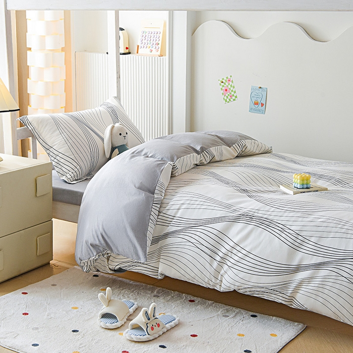 91家纺网 家纺一手货源 找家纺 天之爱 2025新款全棉纯棉印花三件套学生六件套 生活旋律