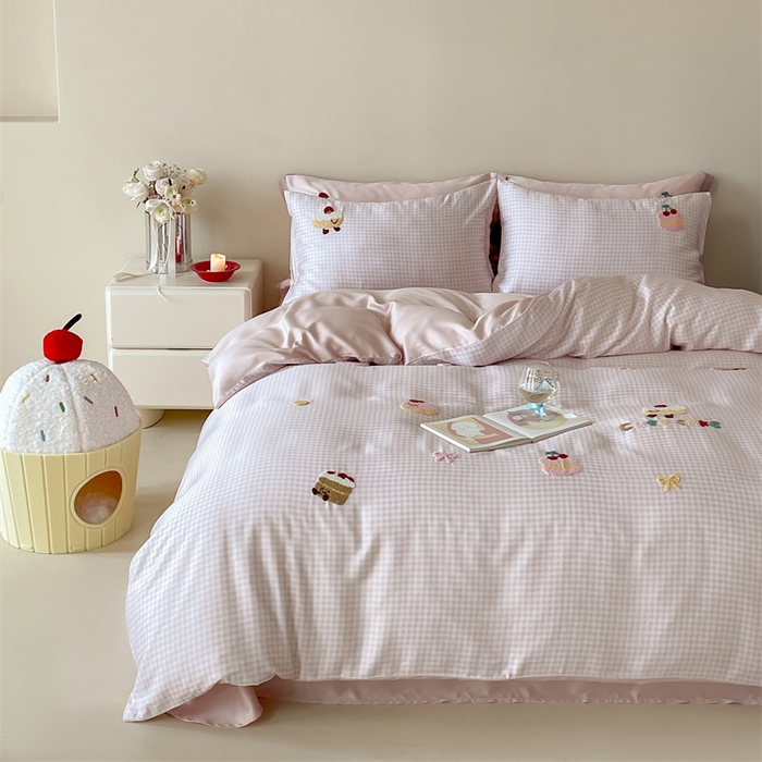 91家纺网 家纺一手货源 找家纺 2025新款60S兰精天丝卡通毛巾绣四件套-暗合款 天丝可颂